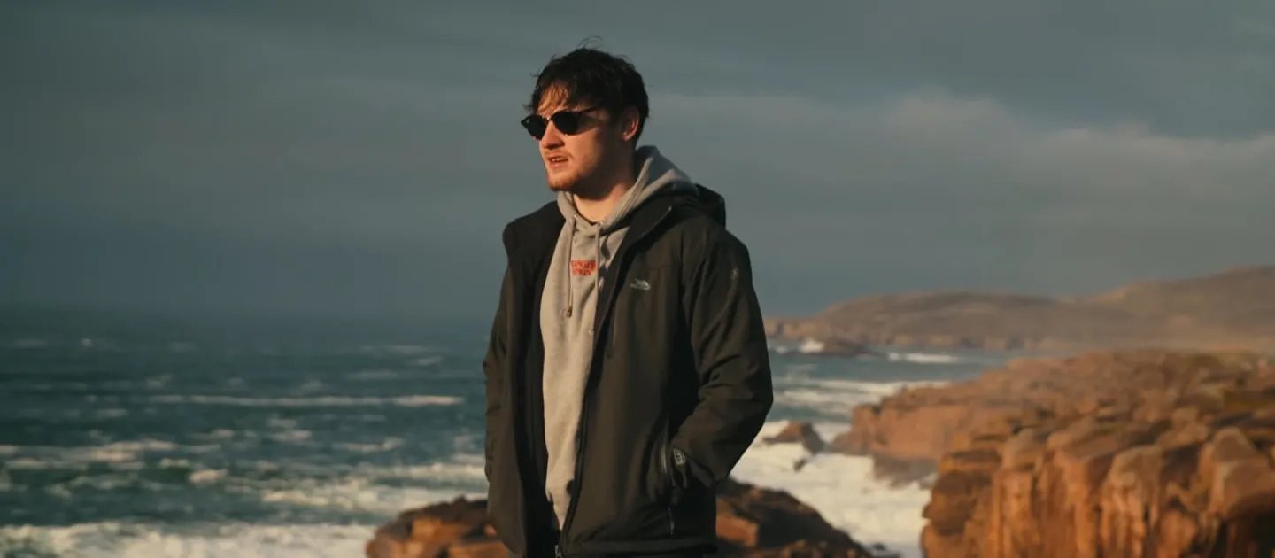 Ryan McMullan: DEBUT