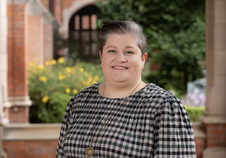 Joan Parsons headshot